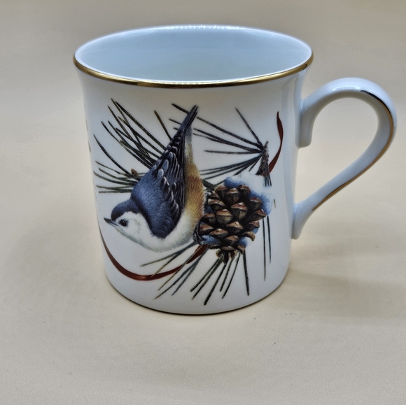 Lenox Winter Greetings NUTHATCH Bird, Catherine Mc Chang, USA - Picture 2 of 9